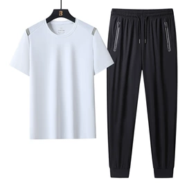 冲锋衣、裤;速干t恤;运动套装