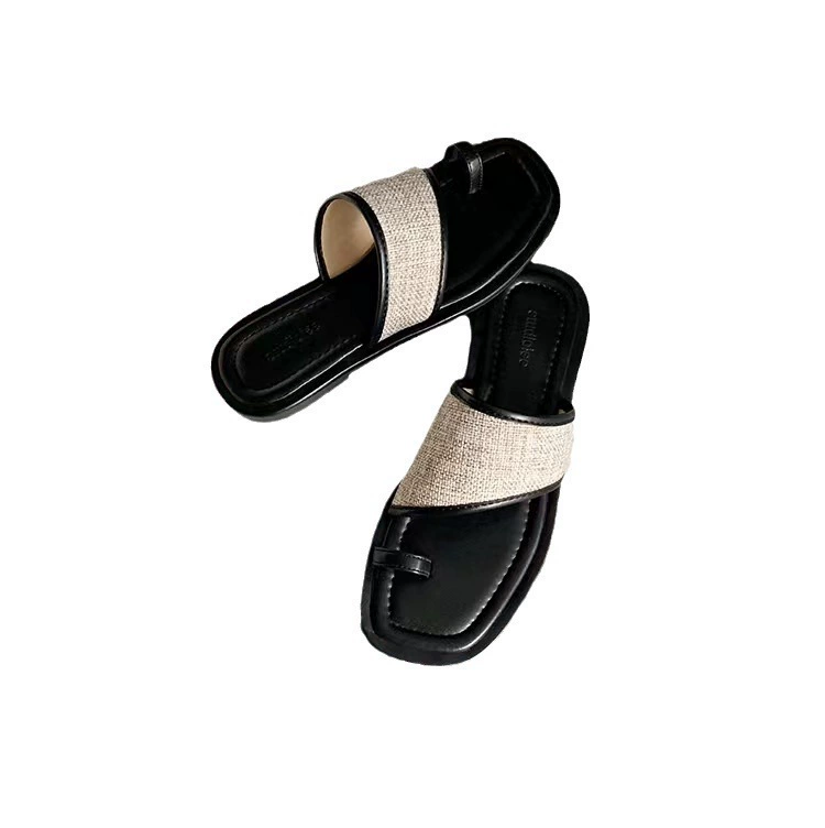 Summer straw slippers for leisure, sandals