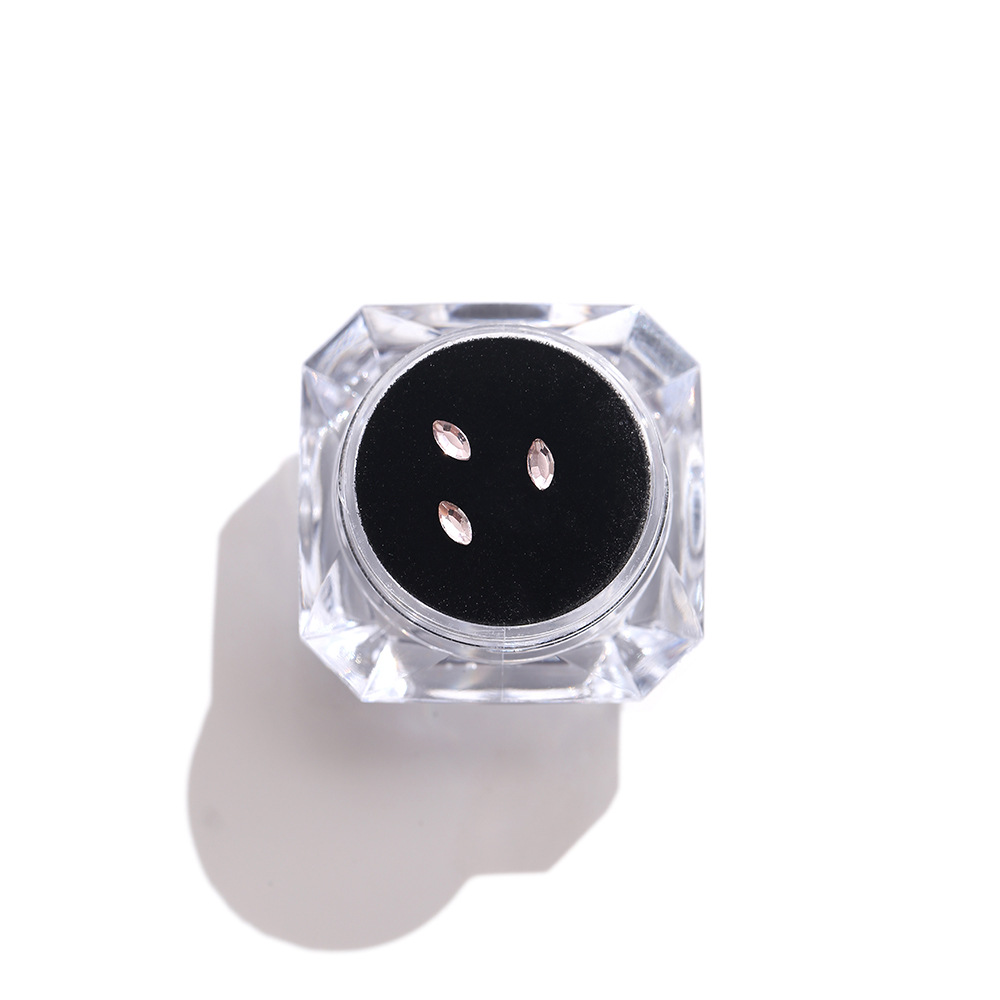 Exclusive Export Product: Champagne-colored Diamonds, Personalized S-shaped Sailboat Jewelry, Dental Diamond_voghion.com