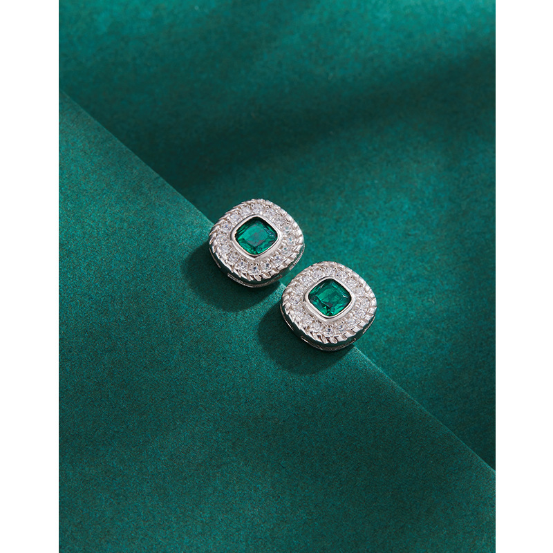 Pendientes retro verdes 925 plata de ley diseño de nicho de lujo ligero 2024 nuevos pendientes de temperamento de alta gama pendientes mujeres