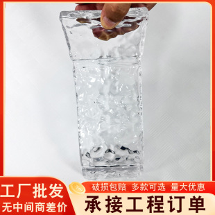 Manufacturer of Glass Bricks, Decorative Crystal Tiles, Courtyard Screens, Partition Walls, Entrance Halls, Various Crystal Brick Hanging Pieces Wholesale