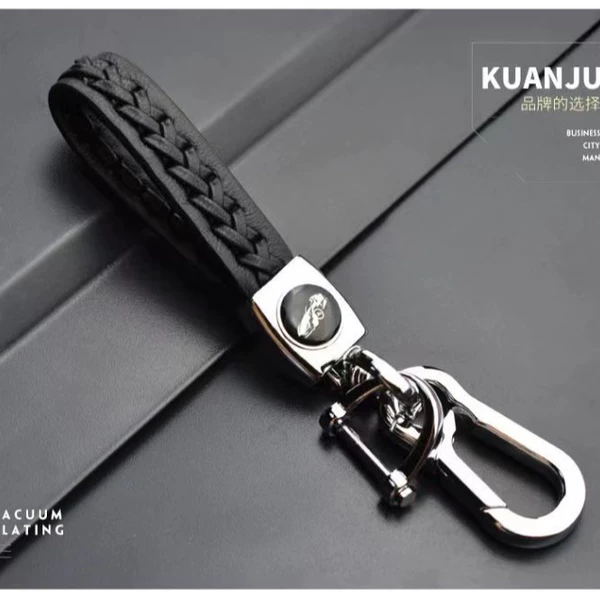 Silver head. Black leather. Independent packaging. No labels [Labeling. Bidding for mark.