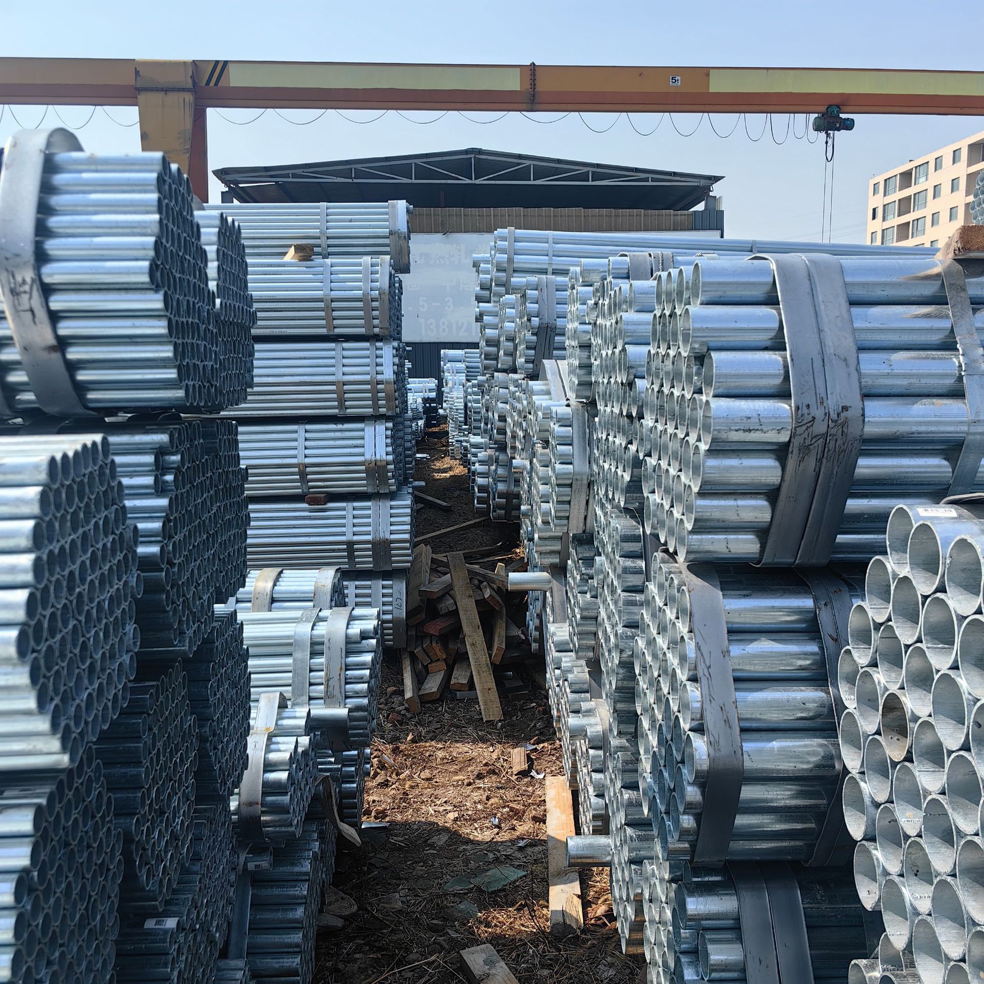 厂家直发热镀锌管规格DN15-DN200镀锌钢管现货，消防工程用管