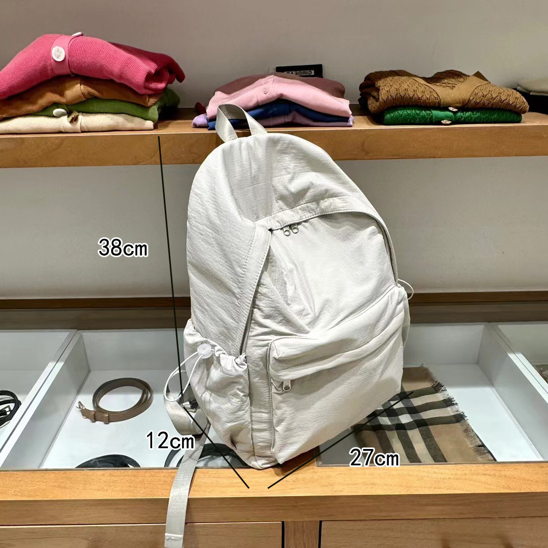 오프화이트 M사이즈