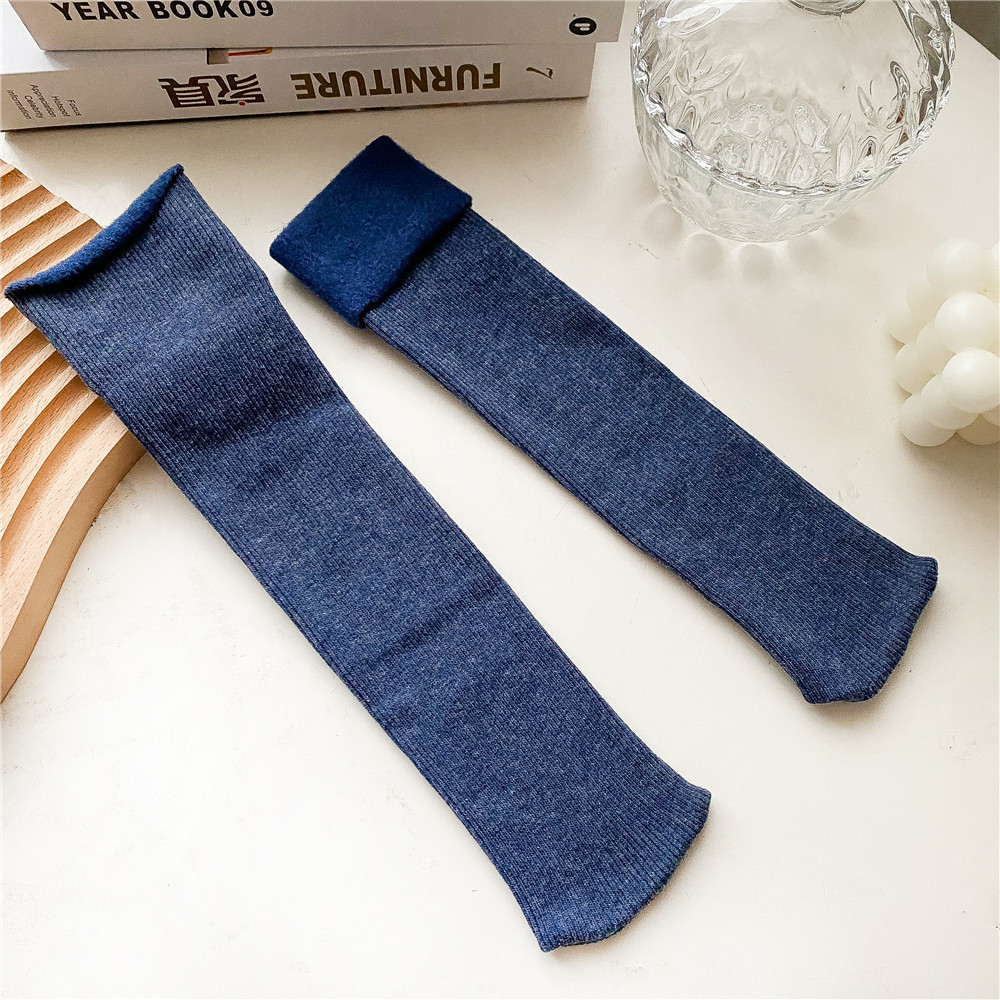 Pila de mujer Calcetines invierno engrosada caliente suelto rizado mujeres embarazadas confinamiento calcetines color sólido rayas finas serie marrón Calcetines