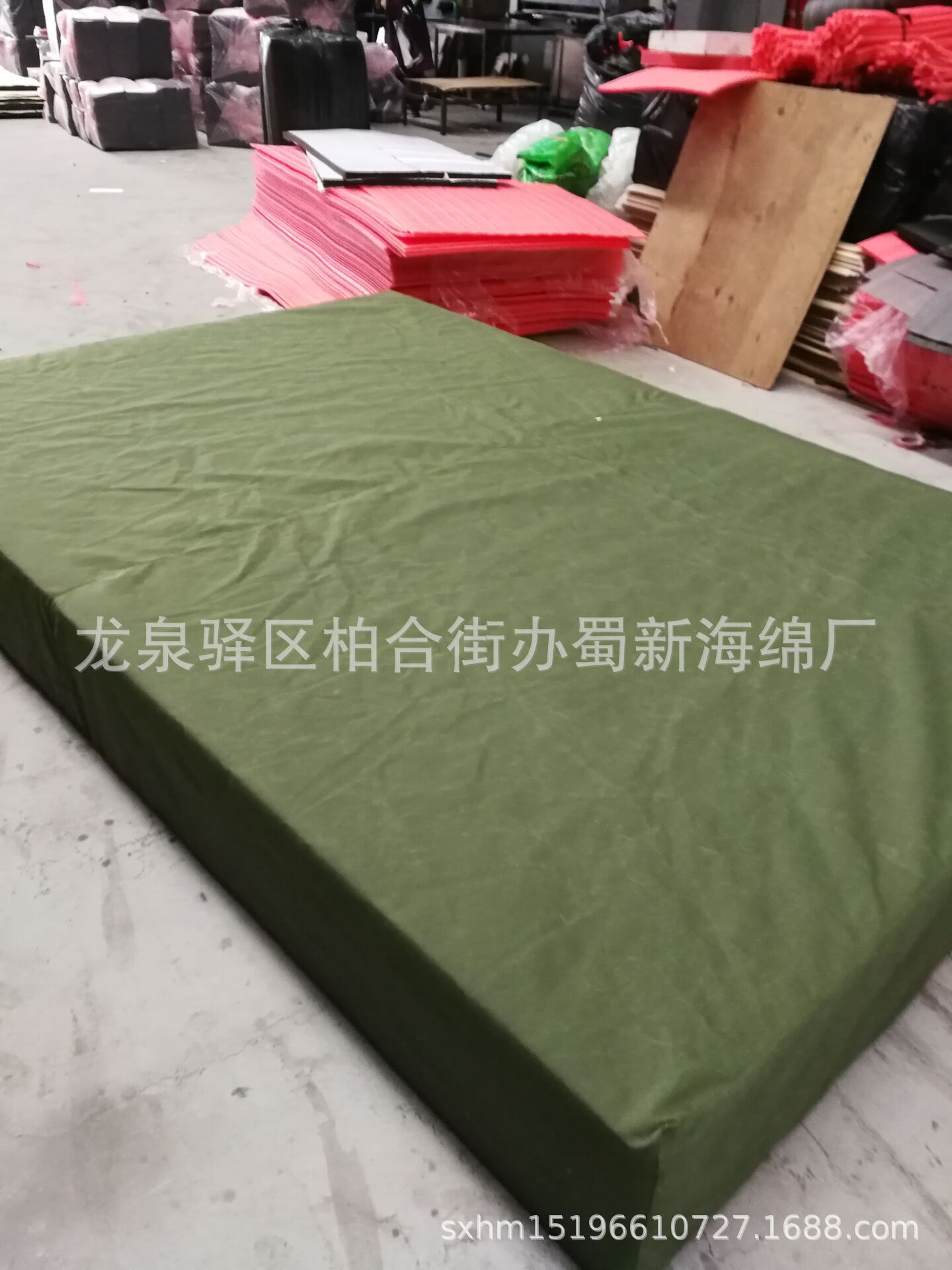 厂家供应帆布套高密度运动垫子/帆布套攀岩垫子/逃生垫子