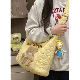 小熊包包韩系可爱字母刺绣卡通熊单肩斜挎包包女奶黄大学生云A23