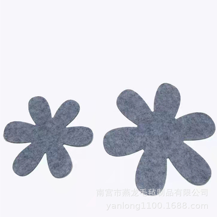 Non-slip hygienic protection pillow non-woven cloth