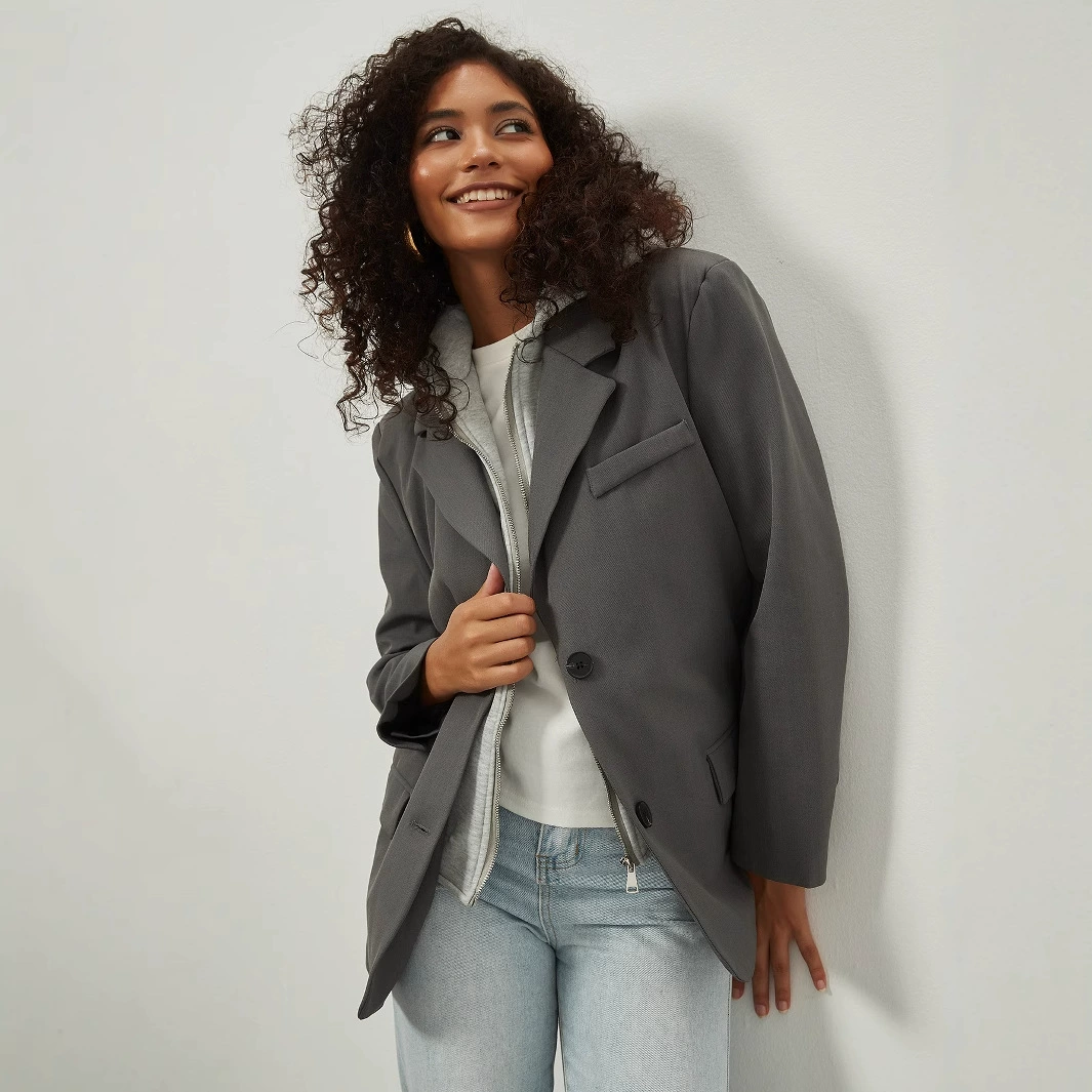 Amazon трансграничная женская одежда оптом европейский и американский стиль моды поддельные два повседневных костюма 2024 осень новый пиджак