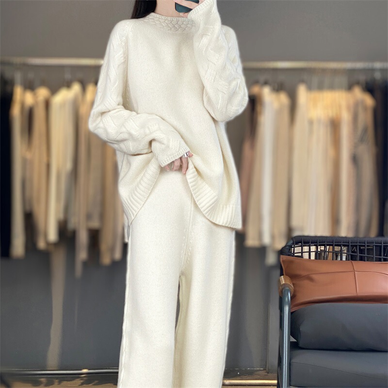 25 Autumn and Winter New Cashmere Knitted Suit Women's Thickened Round Neck Sweater Loose Wide Leg Pants Fashion Wool Two-Piece Set