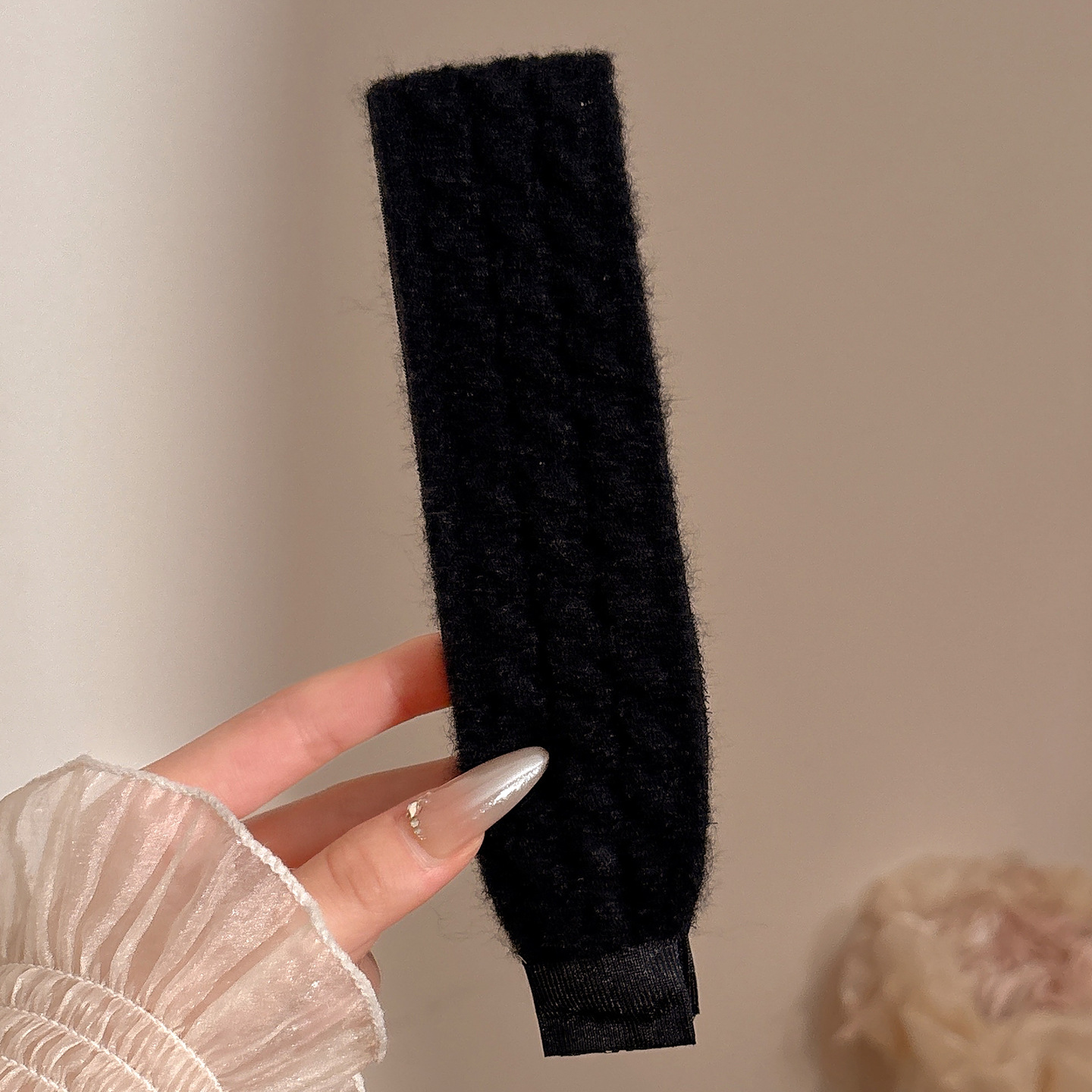 Retro bordado de punto velcro cinta de cabello 2025 nuevo niño acabado de cabello artefacto dulce pegatinas de frange al por mayor