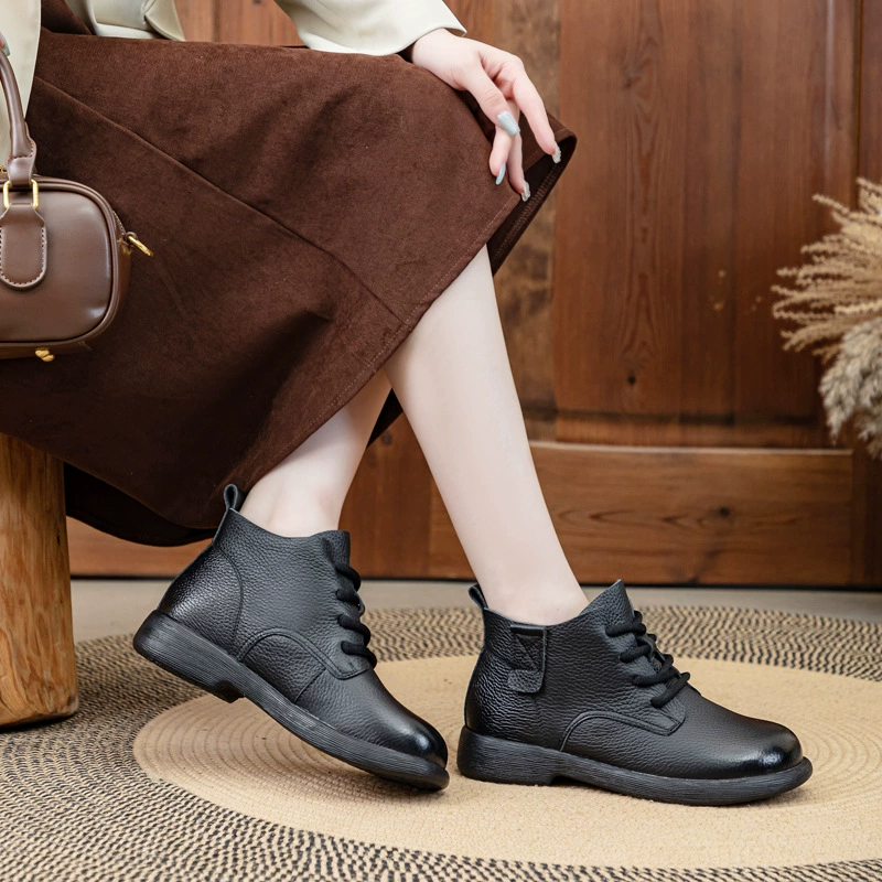 Натуральная кожа, осень-зима 2025, новые короткие ботинки на плоской подошве, универсальные ретро-ботинки, женские повседневные ботинки Martin из мягкой кожи на мягкой подошве, женские ботинки