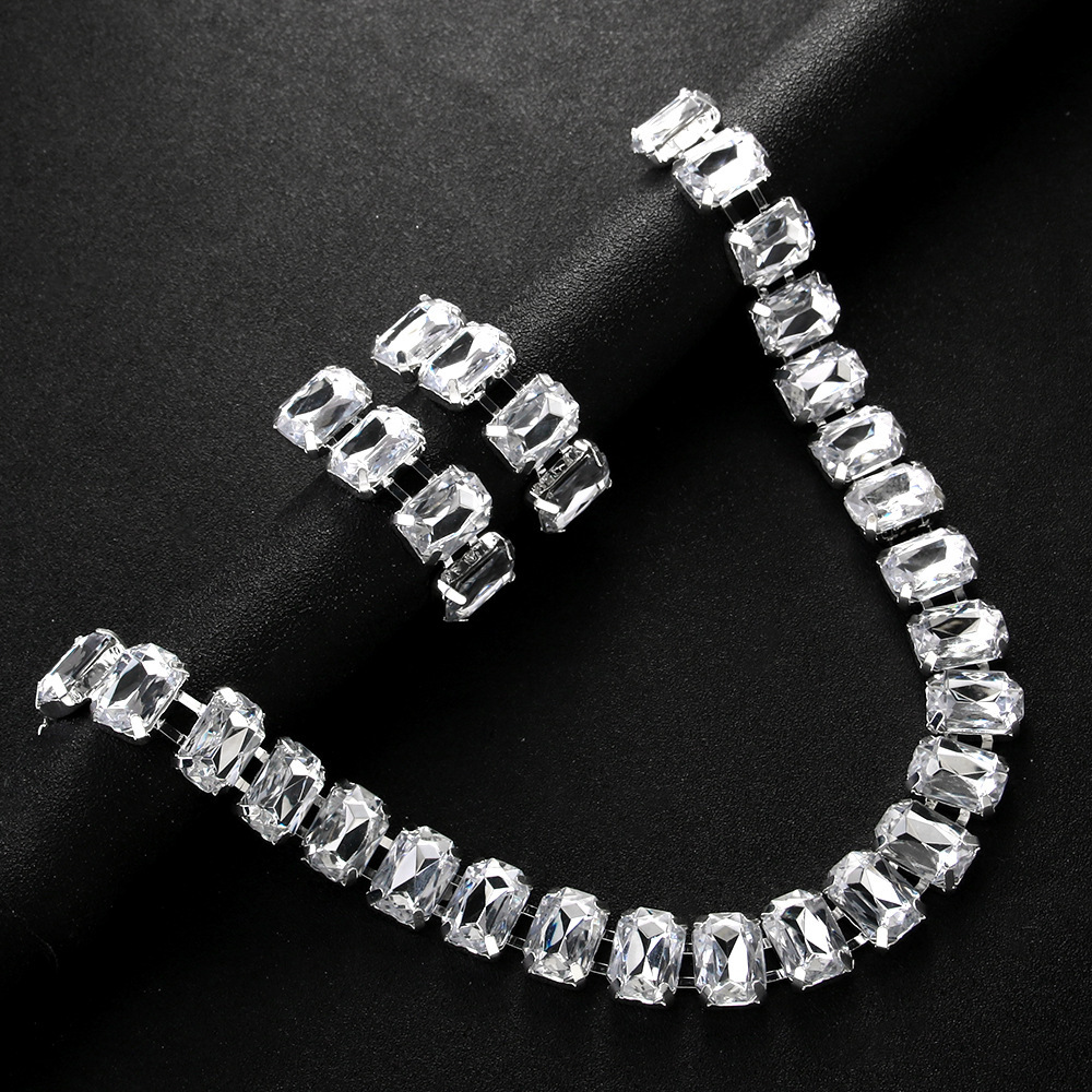 Transfronteriza venta caliente geometría cuadrada conjunto de joyería simple cadena de clavícula de diamante temperamento perno conjunto de joyería femenina