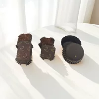 Мини-коричневый цвет с золотым принтом небольшой бумажный подносик конфеты шоколад небольшой прямоугольный импортный маслянистая бумага