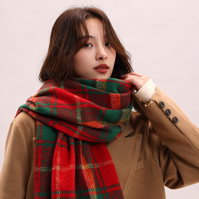 Châle à carreaux, polyvalent automne hiver, classique de Noël version coréenne 2024, nouveau châle, écharpe haut de gamme et chaude pour_voghion.com