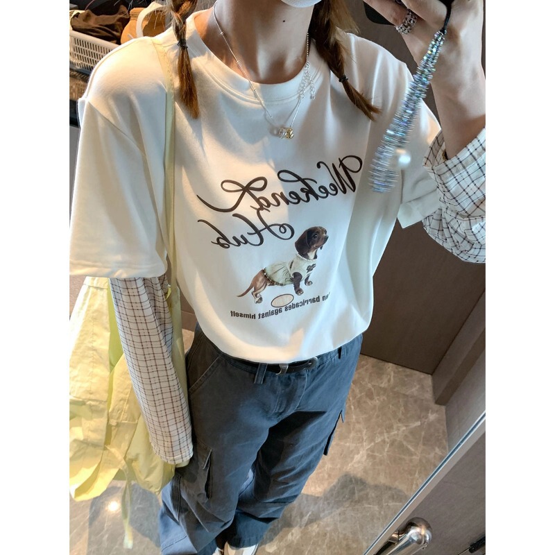 Moreover, the new autumn Korean-style youthful dachshund print fake two-piece spliced long-sleeve T-shirt MQ1579