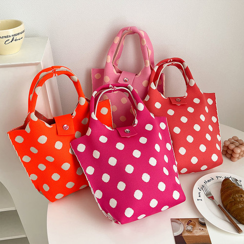 Large-capacity casual versatile bag for women  spring and summer retro casual bucket bag high-end niche trendy shoulder bag