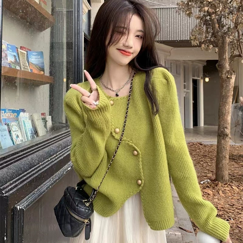 Вязаный кардиган нерегулярного стиля Chanel, Женский весенне-осенний дизайн, нишевый мягкий восковой свободный короткий свитер, пальто