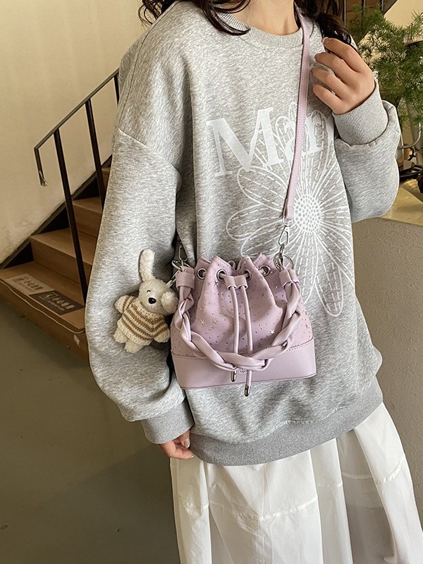 Bolsa de balde de estilo coreano, bolso de hombro para mujeres, bolso de mano de alto nivel, nueva moda extranjera, bolso de correa de transporte a cuadros.