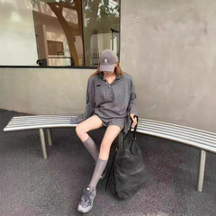 现货高版本25早春秋名人同款灰白条纹翻领POLO长袖打底衫贴布元素