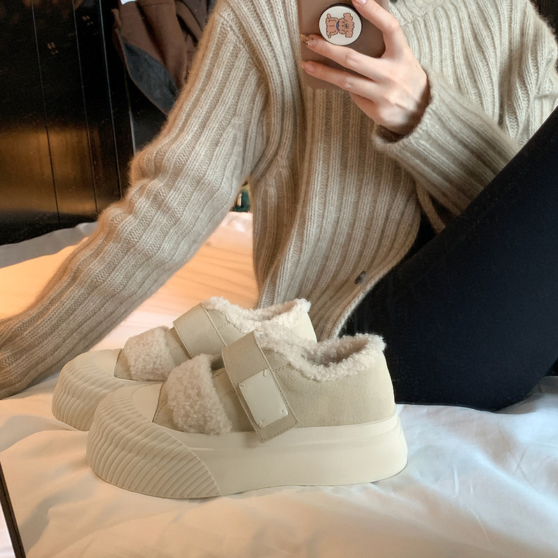 Plus size women's shoes 41-43 Berry bubbles ~ autumn and winter fleece-lined Velcro platform sports casual furry shoes women's board shoes