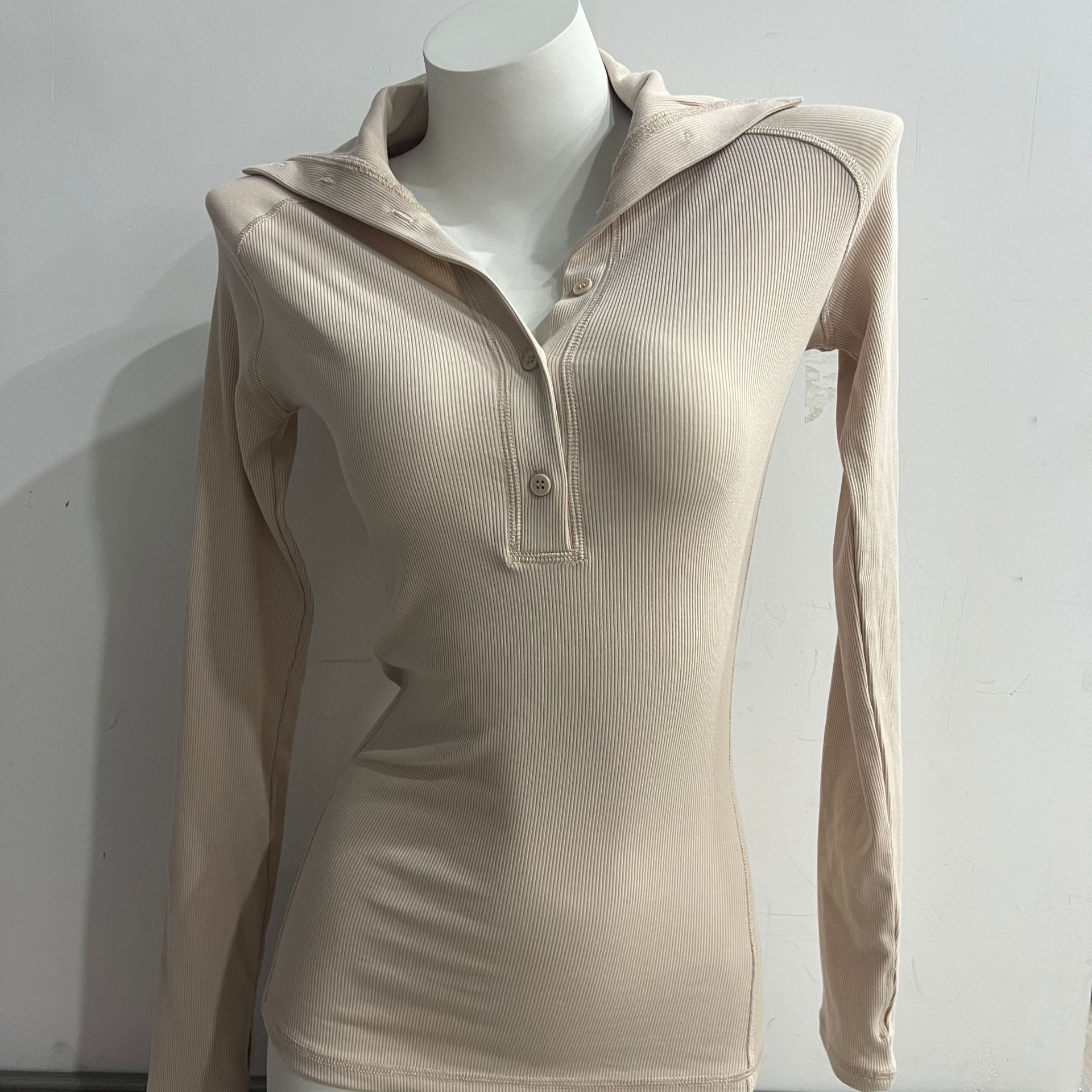 Кожаный розовый