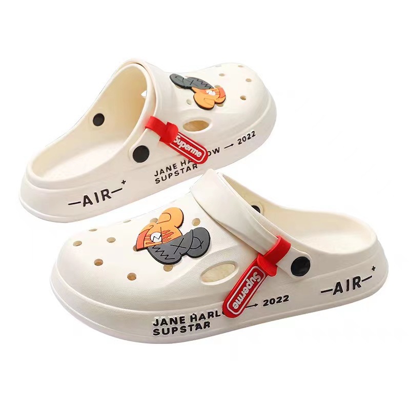 Los deslizadores suaves antideslizantes de la plataforma de los hombres, sandalias cerradas simples de la playa del dedo del pie, al aire libre