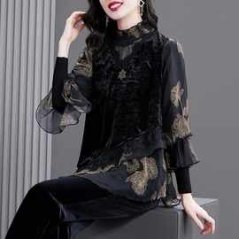 贵夫人高端丝绒上衣女2025新款品牌时尚蕾丝拼接大码妈妈春装内搭
