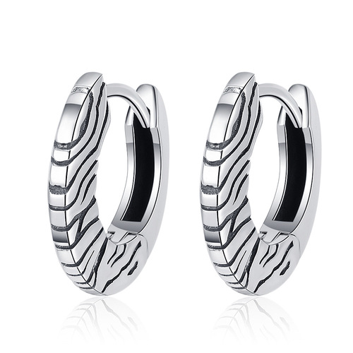 Zebra Pattern Round Ear Clips for Women - INSPopular Design with a Touch of Luxury and Trendiness