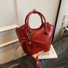 大衆デザインネット赤新製品さくらんぼ熱愛手提げトートバッグ婦人2025新シングル肩斜め掛け小包