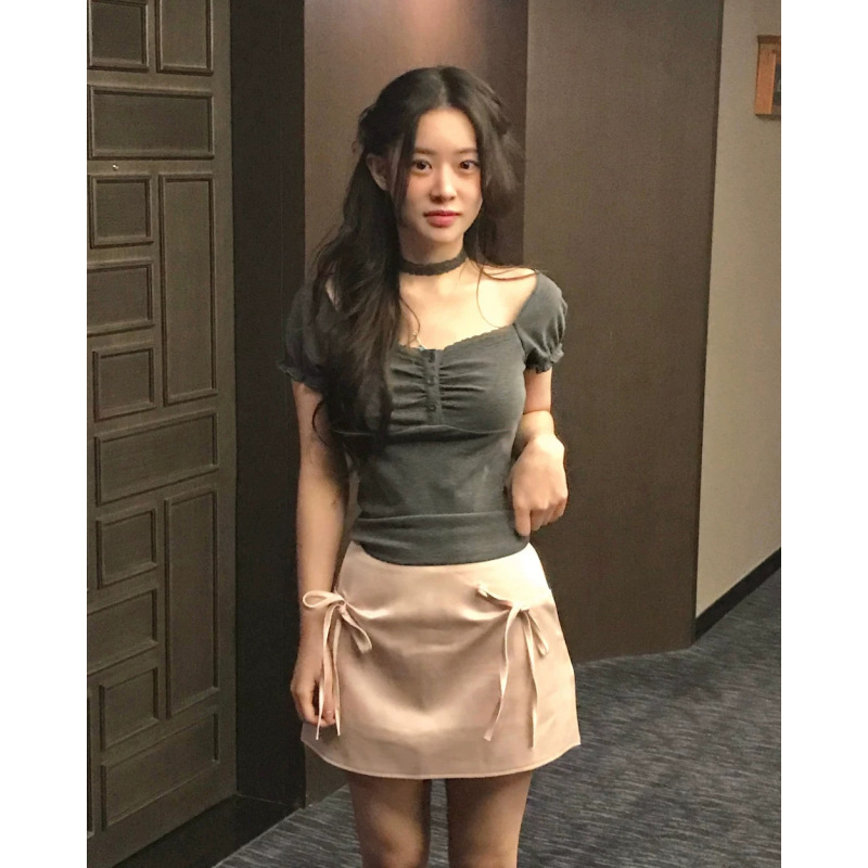 New 2026 Summer Style Korean Dongdaemun Pure Desire Style Square Neck Ruched Solid Color Short-Sleeve T-Shirt
