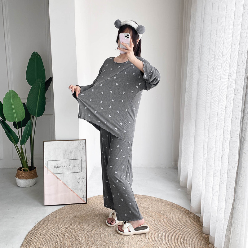 Women's Spring and Autumn Plus-Size Long-Sleeved Pajama Set, Loose Fit for Chubby Women, Can Be Worn Outside, Cute Maternity Loungewear Women's Spring and Autumn Plus-Size Long-Sleeved Pajama Set, Loose Fit for Chubby Women, Can Be Worn Outside, Cute Maternity Loungewear