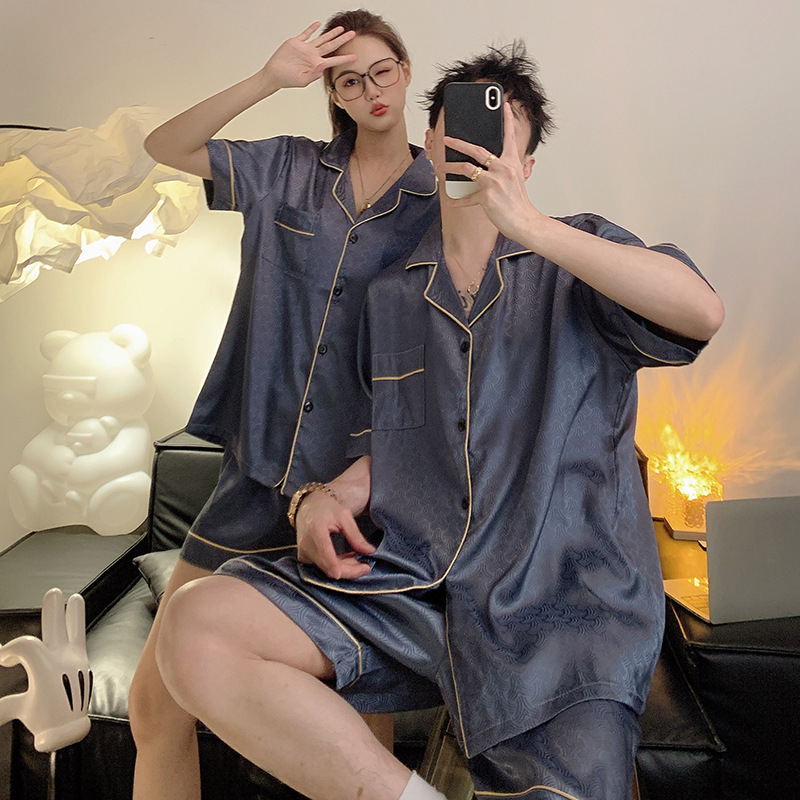 Pajamas de pareja de seda de alto nivel de verano de mujeres de manga corta grande set de seda delgada de verano ropa para el hogar de hombres