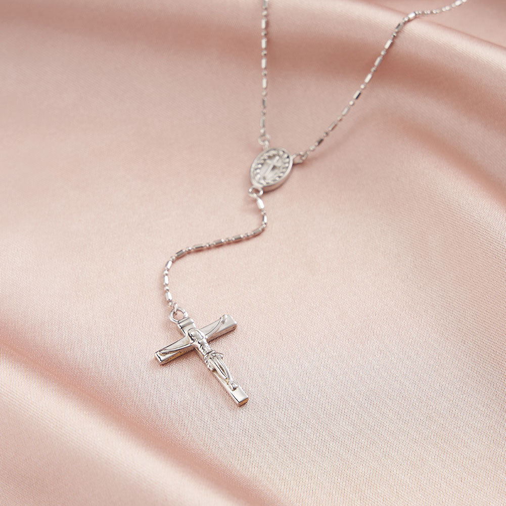 4g Weight 0.03µm Gold Plating Thickness Electroplating Gold Plating Process 925 Sterling Silver  Polishing Human Cross Pendant Necklace