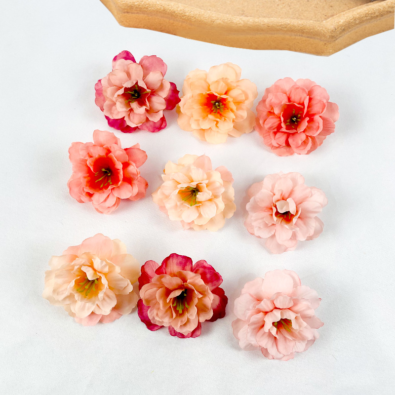 Flor de peonía con núcleo de hierba artificial, guía de boda, arreglo floral, decoración de la sala de estar del hogar, flor de seda al por mayor, fotografía de material de bricolaje