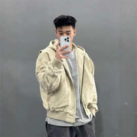 卡其色短款外套男春秋款美式复古工装连帽棒球服高级感哈灵顿夹克