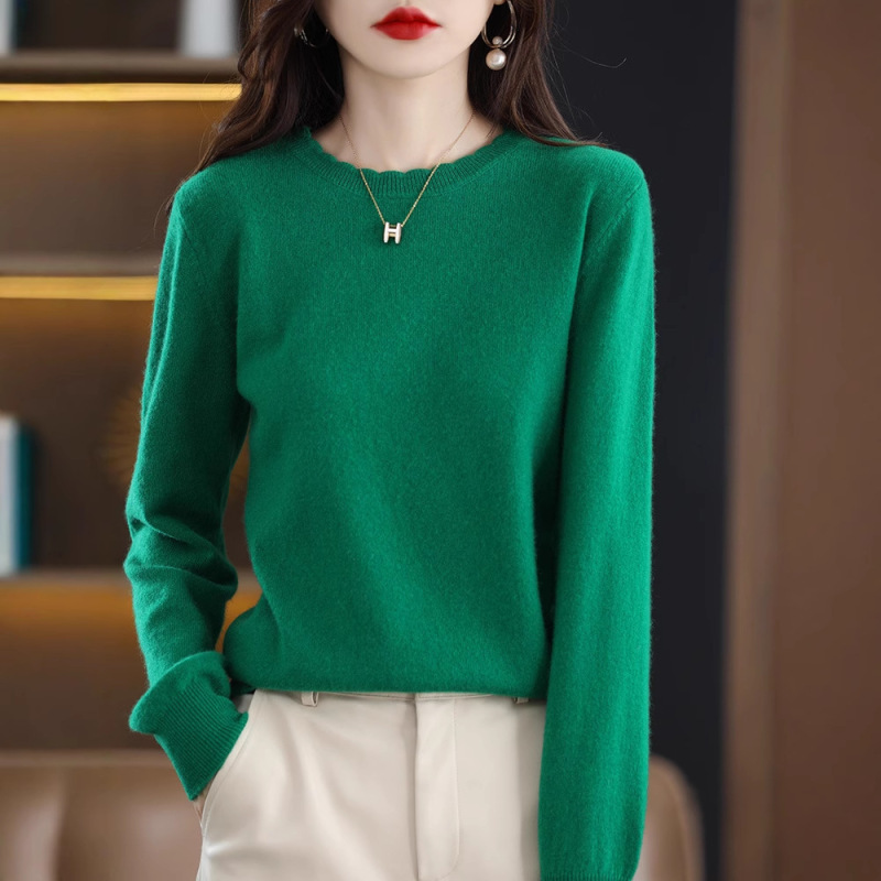 Cross-Border Lace Round Neck Bottoming Shirt for Women New 2025 Autumn and Winter Knitwear Long-Sleeved Core-Spun Yarn Knitwear Top Winter Cross-Border Lace Round Neck Bottoming Shirt for Women New 2025 Autumn and Winter Knitwear Long-Sleeved Core-Spun Yarn Knitwear Top Winter