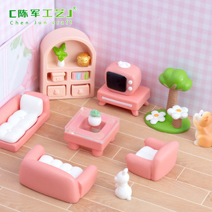 Creative Pink Girl's Heart Doll House Living Room Sofa Furniture Micro Landscape DIY Decorations Accessories Micro Shrink Pendulum