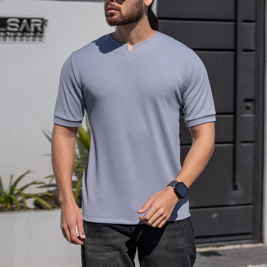 Sommerliches Herren-Pullover-T-Shirt mit V-Ausschnitt, Schlangenmuster, lässiges Sport-Kurzarm-Top mit Struktur für Herren_voghion.com
