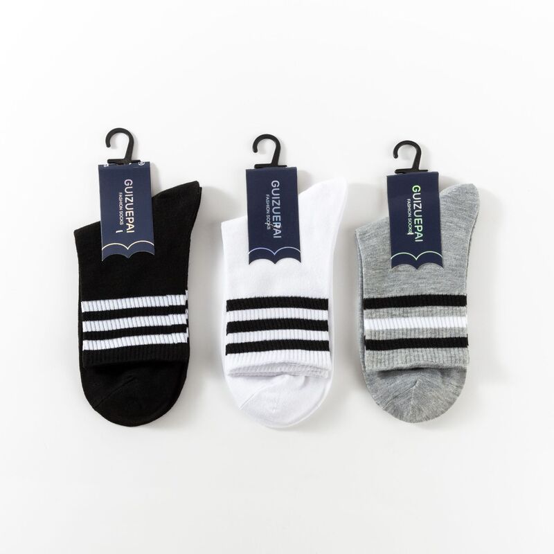 2024 new everyday versatile black and white gray three bars with small white shoes socks cotton socks