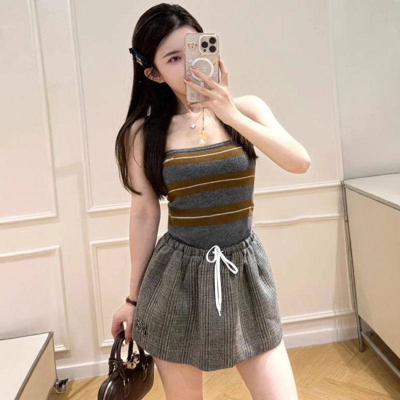 Nanyou High Version Celebrity Same Style m Letter Jacquard Contrast Stripesd Knitted Tube Top + Woolen Skirt Suit