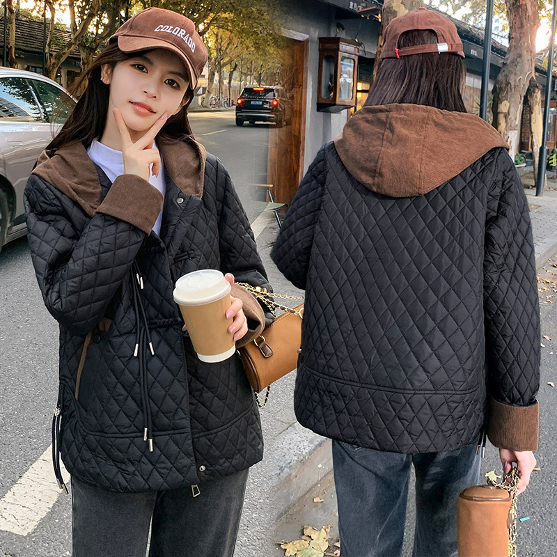 Chaqueta de algodón de plumón rombo transfronteriza para mujer corta 2024 otoño e invierno nuevo estilo chaqueta acolchada de algodón ligera chaqueta acolchada de algodón con capucha