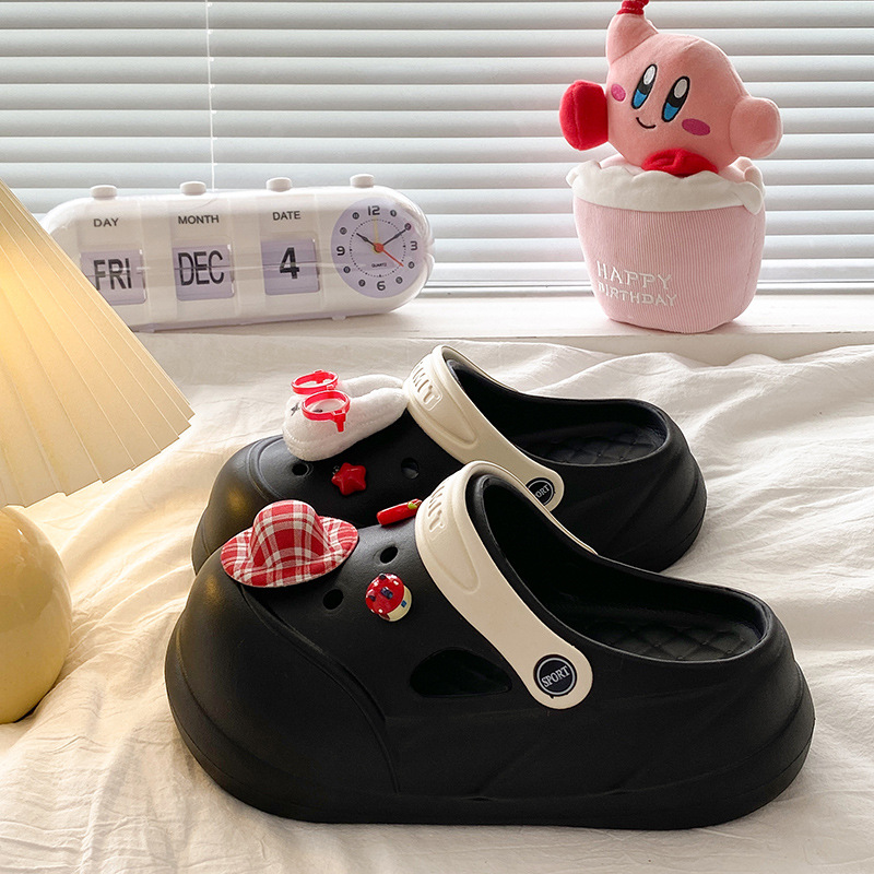 검은색 빨간 모자 안경 토끼