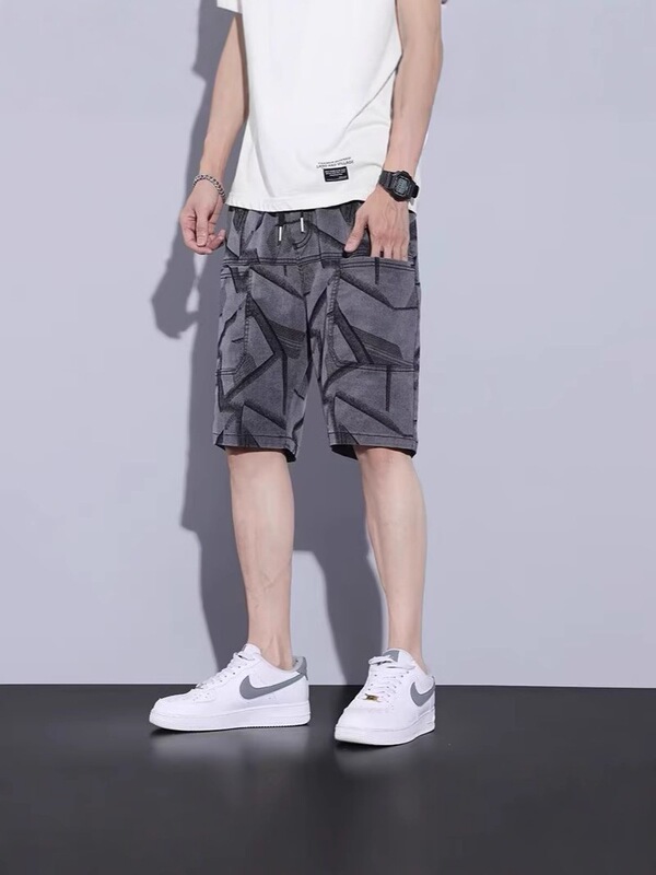 Trendy Japanese Harajuku Jacquard Multi-Pocket Cargo Shorts Men's Loose Straight Casual Versatile Five-Point Pants Men