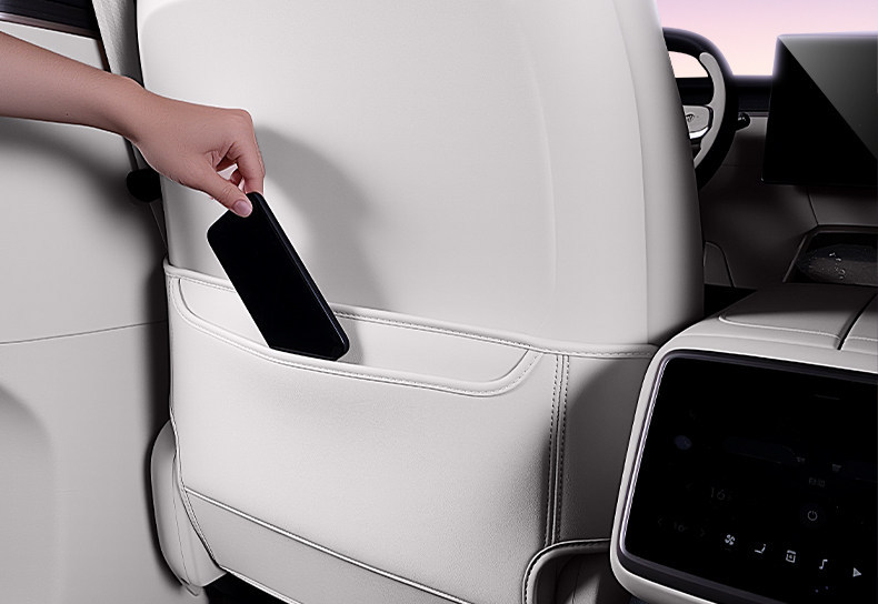 Suitable for Qijing GT7 seat anti-kick pad, rear seat backrest protection, car interior modification accessories and supplies