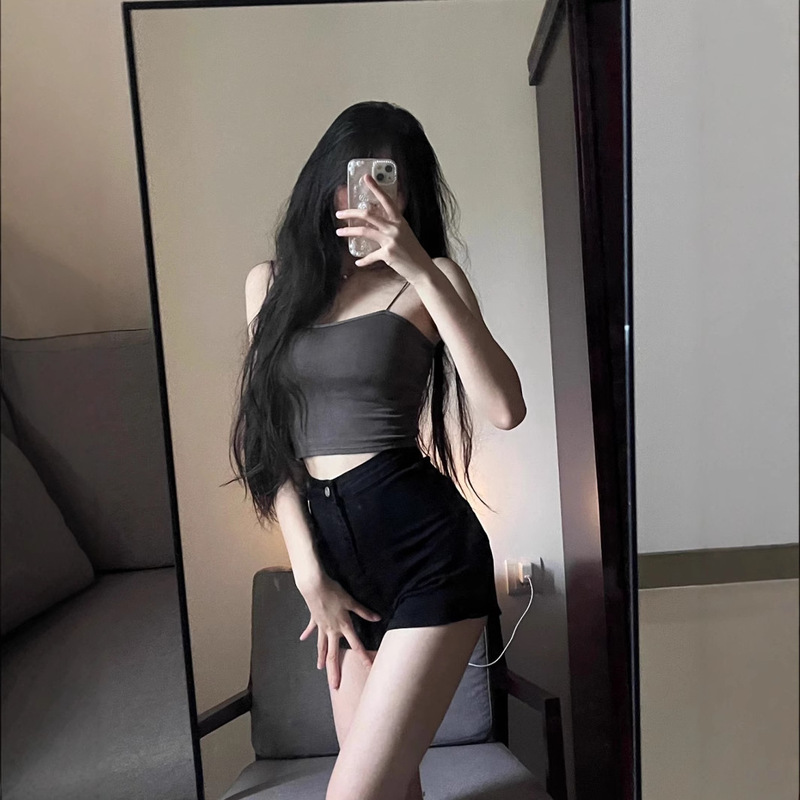 New High Waist Tight Slimming 2025 Summer Retro Hip Hot Pants Trendy Black Denim Shorts Women's High Waist Hot Girls
