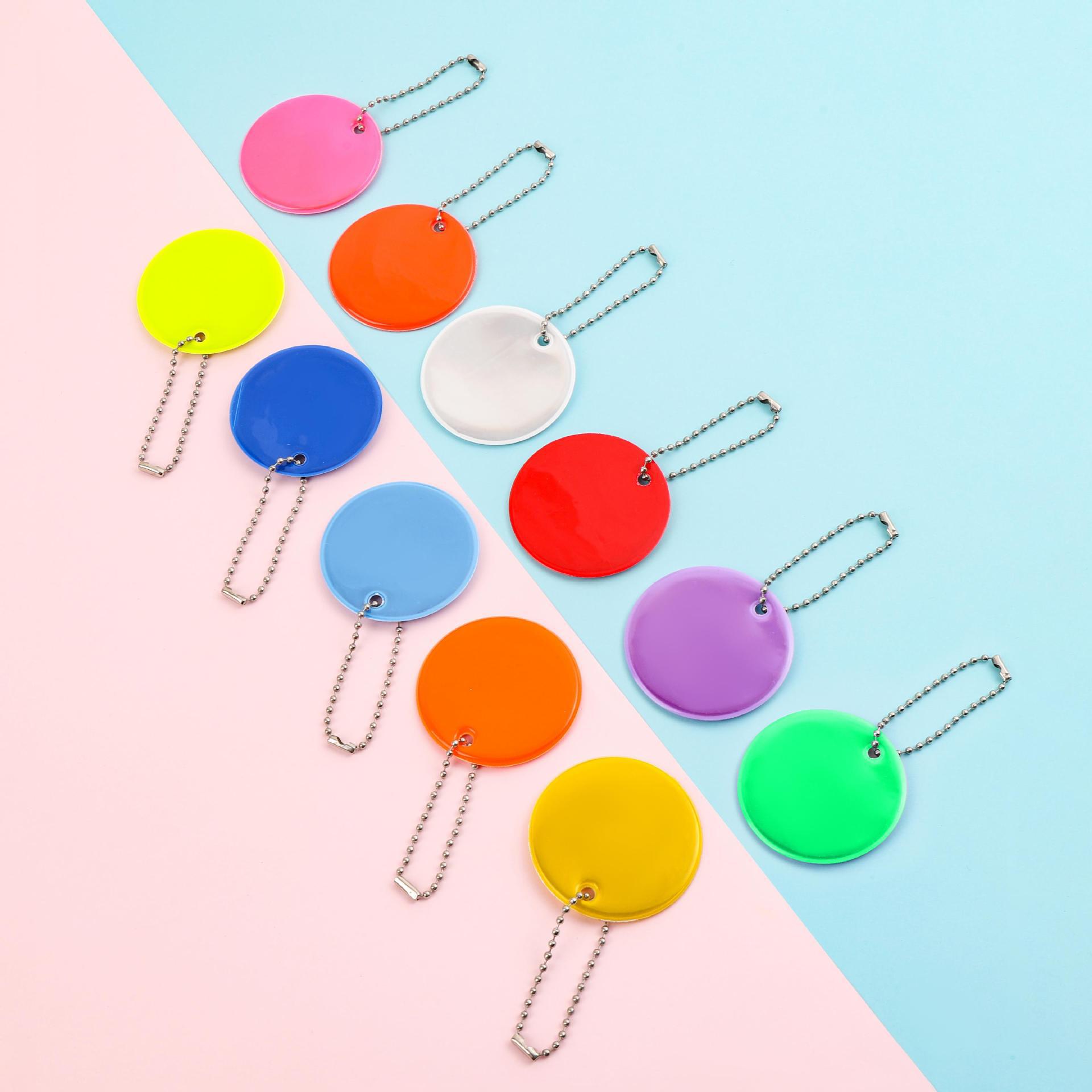 圆形反光挂件学生书包飘带挂件自行车反光挂件PVC双面警示挂件