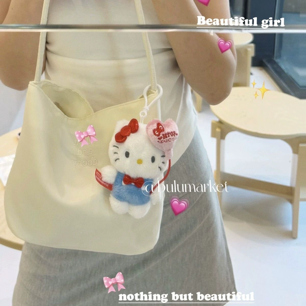 Плюшевая подвеска (Hello Kitty by Sanrio) — мягкая кукольная брелок, подвеска для сумки, варианты «скрип» и цепочка с бусинами