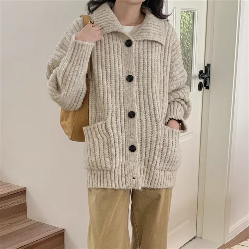 羊毛粗毛线翻领针织衫女秋冬新款宽松单排扣口袋软糯毛衣开衫外套
