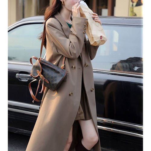 Khaki suit and windbreaker women's 2026 spring and autumn new style, small man, slimming and over the knee, medium and long temperament coat coat